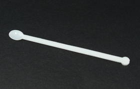 white stirrer